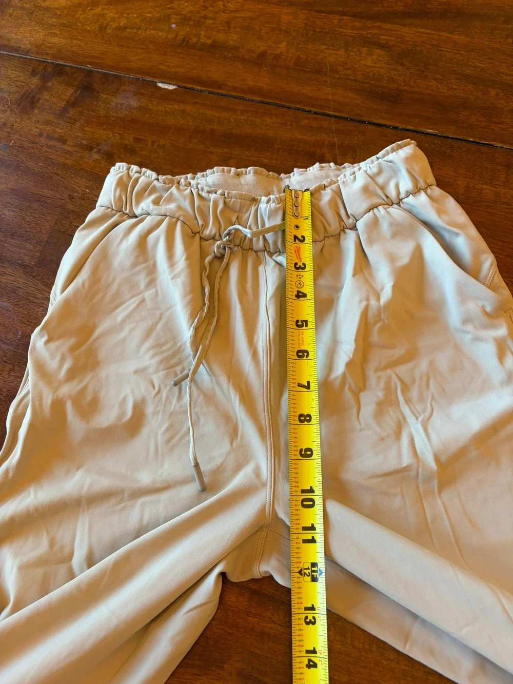 Lululemon Stretch High-Rise Jogger Full Length Sand Khaki Size 4